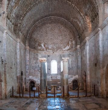 Aziz Nikolaos Kilisesi Nerededir? Noel Baba Kilisesi Nerededir? St. Nicholas Kilisesi