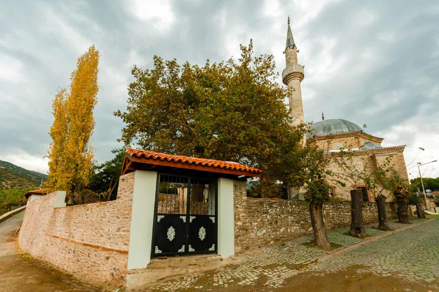 Birgi Tarihi Kenti Nerededir? Birgi'ye Nasıl Gidilir? obilet Blog