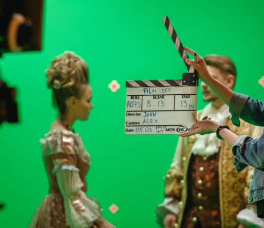 En İyi Kraliyet Dizileri ve Filmleri Tarihi Film