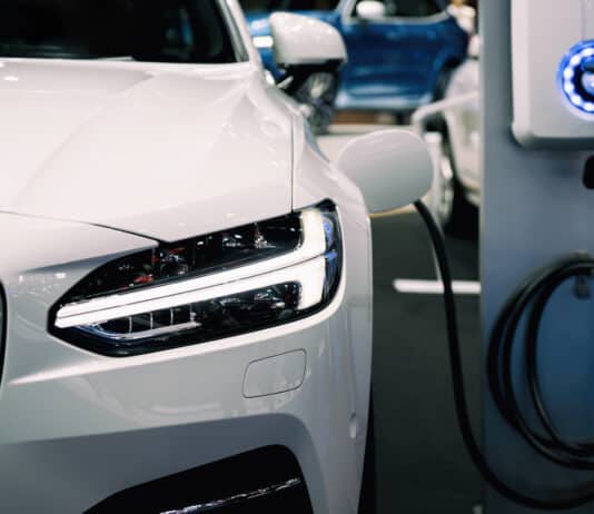 En İyi Elektrikli Araçlar Elektrikli Araç