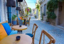 İzmir’de Bilgisayarınızı Alıp Gidebileceğiniz 12 Sakin Çalışma Mekanı İzmir kafe