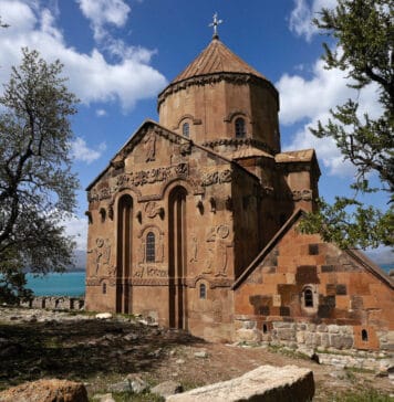 Van Gezilecek Yerler: Gölden Kaleye 30 Harika Durak (2025 Rehberi) Van Gezilecek Yerler: Gölden Kaleye 30 Harika Durak (2025 Rehberi)