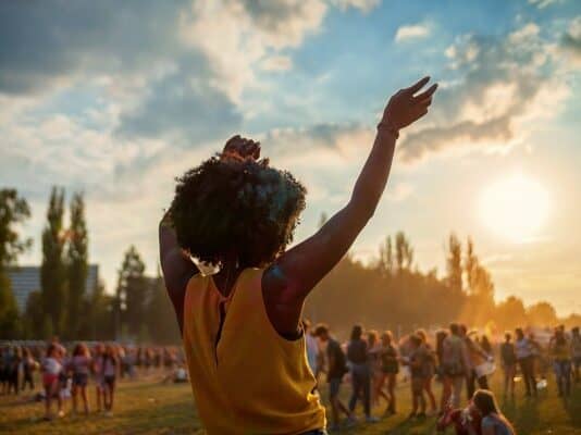 Yazın Coşkulu Buluşmaları: Temmuz Ayı Festivalleri