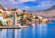 Türkiye’den Günübirlik Ziyaret Edebileceğiniz Yunan Adaları Simi Adası