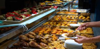 İzmir’in En İyi Esnaf Lokantaları İzmir'in En İyi Esnaf Lokantaları