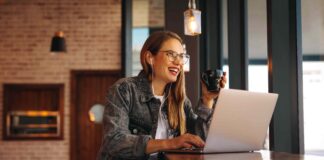 Evden Çalışanların İstanbul’da Gidebileceği En Keyifli Mekanlar Evden Çalışanların İstanbul’da Gidebileceği En Keyifli Mekanlar