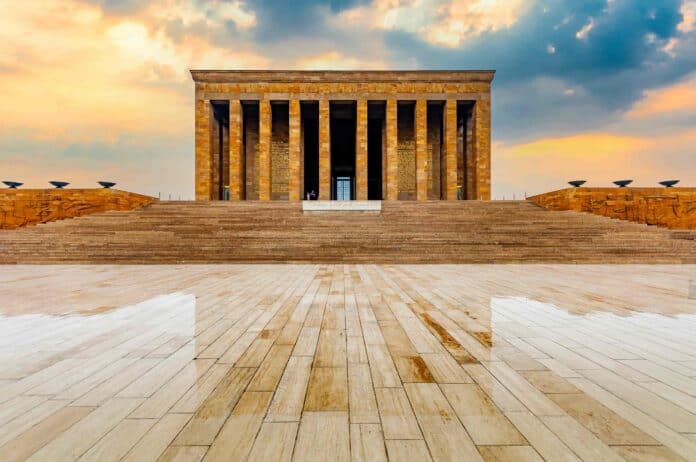 Anıtkabir Hakkında Her Şey- Ankara Anıtkabir Ziyareti Anıtkabir Hakkında Her Şey- Ankara Anıtkabir Ziyareti