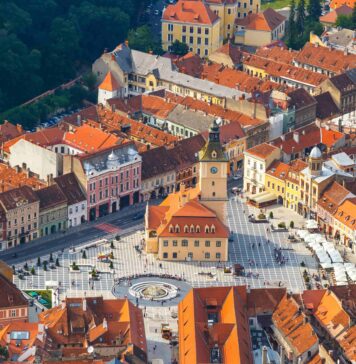 Transilvanya’da Bir Orta Çağ Şehri: Braşov Gezi Rehberi Braşov Gezi Rehberi