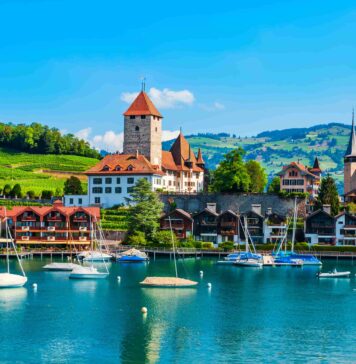 Ülkelerin Birbirinden Yaratıcı Turizm Sloganları Ülkelerin Birbirinden Yaratıcı Turizm Sloganları