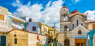 Masalsı Sokaklar ve Büyüleyici Manzaralar: Sakız Adası Rehberi Masalsı Sokakların ve Manzaraların Birleştiği Adaya Yolculuk: Sakız Adası Rehberi