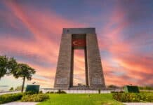 Çanakkale Zaferi’nin Yazıldığı 10 Cephe Çanakkale Zaferi’nin Yazıldığı 10 Cephe