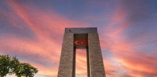 Çanakkale Zaferi’nin Yazıldığı 10 Cephe Çanakkale Zaferi’nin Yazıldığı 10 Cephe