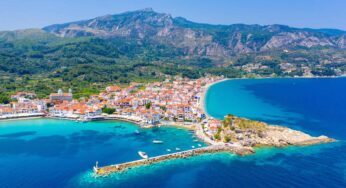 <strong>Samos Gezilecek Yerler: Pisagor’un Adasına Yolculuk</strong>