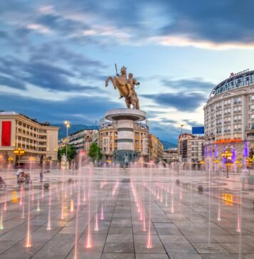 Üsküp Gezi Rehberi: 3 Günlük Keşif Planınız Hazır Üsküp Gezi Rehberi: 3 Günlük Keşif Planınız Hazır