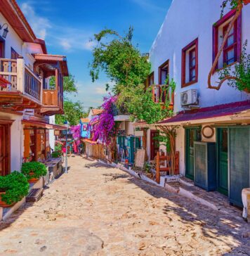 Haziran Tatil Rehberi: Doğru Rotalar ve İpuçları Haziran Tatil Rehberi: Doğru Rotalar ve İpuçları