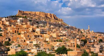 <strong>Mardin’in Neyi Meşhur? Taş Evlerden Mezopotamya Mutfağına</strong>