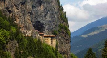 <strong>Unutulmaz Bir Karadeniz Seyahati: Trabzon Tati̇l Yerleri̇</strong>