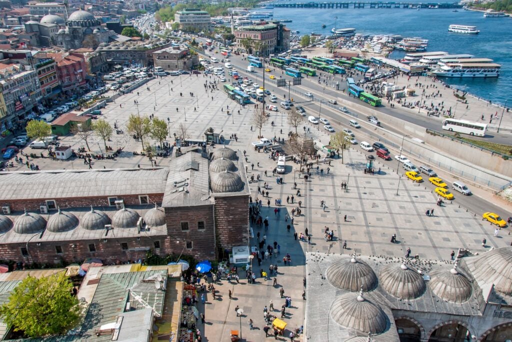 Eminönü Meydanı 