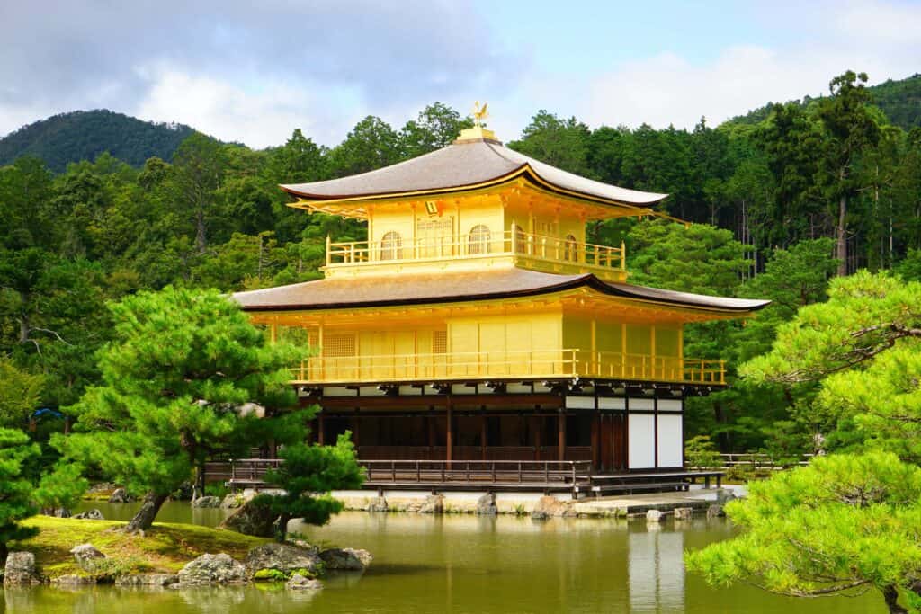 Kinkakuji Tapınağı