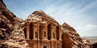 Petra Antik Kenti Rehberi: Ürdün’ün Gizemli Tarihine Yolculuk