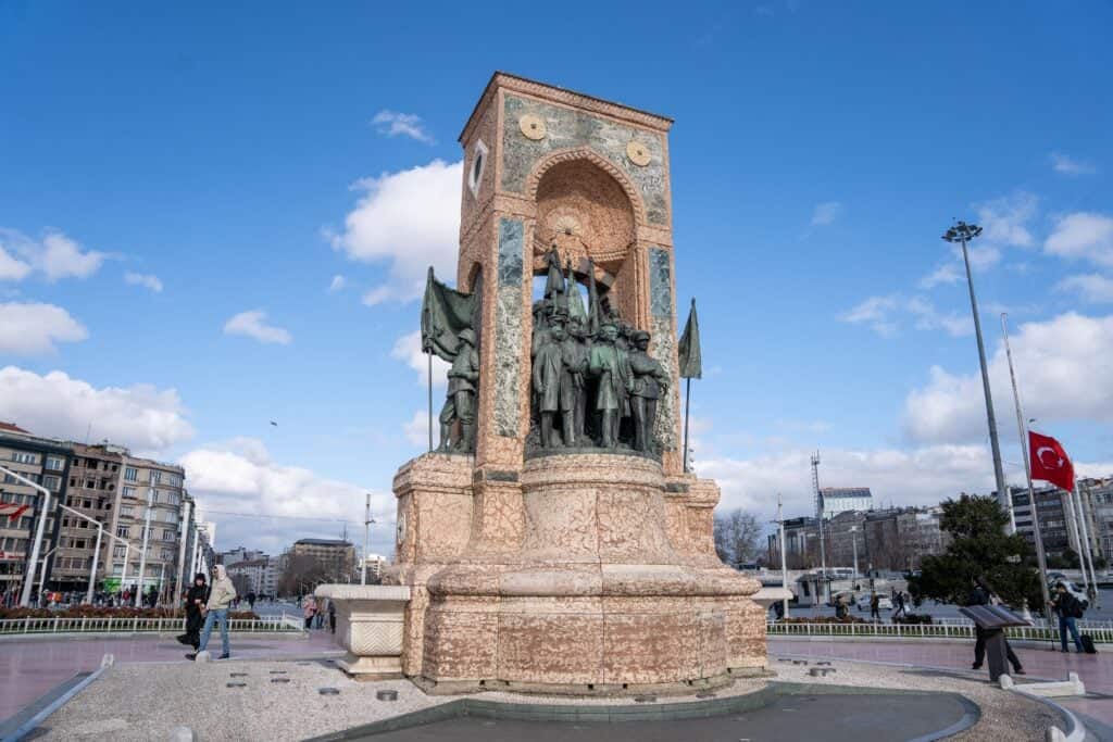 Taksim Meydanı