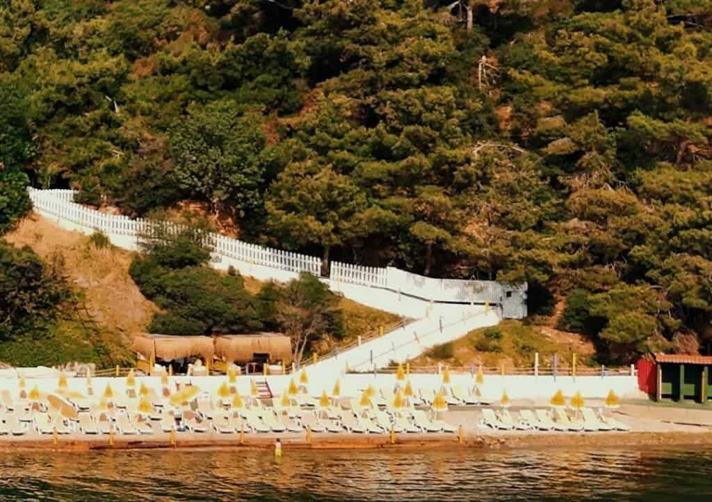 Halik Koyu’nda Denize Gir