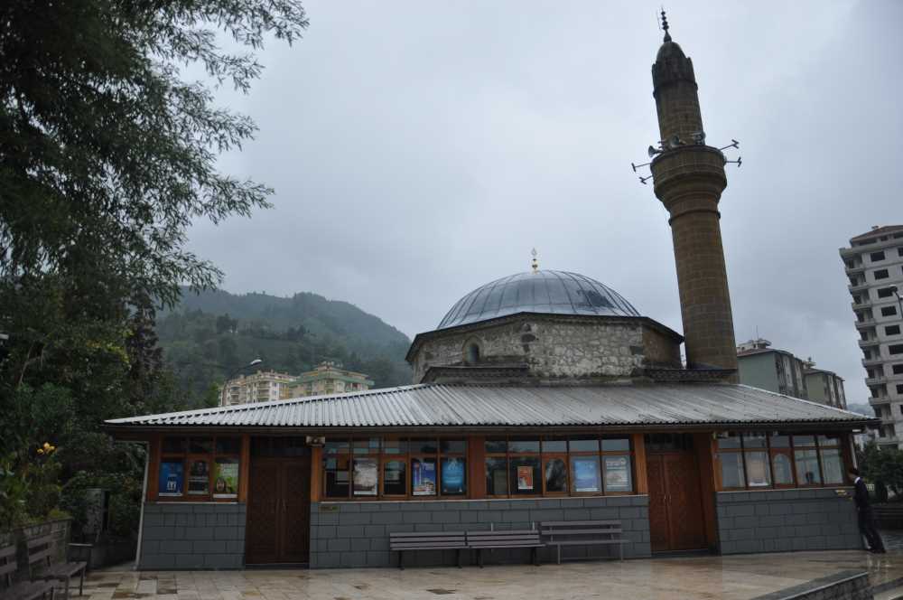 İslam Paşa Cami