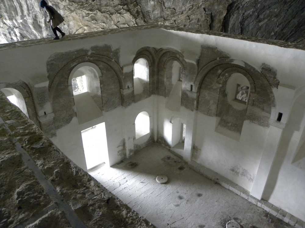 Şebinkarahisar Meryem Ana Manastırı