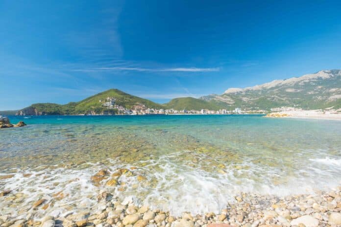 Tisan Adası Gezilecek Yerler: Cennet Koylar, Antik Kalıntılar ve Daha Fazlası Tisan Adası Gezilecek Yerler: Cennet Koylar, Antik Kalıntılar ve Daha Fazlası