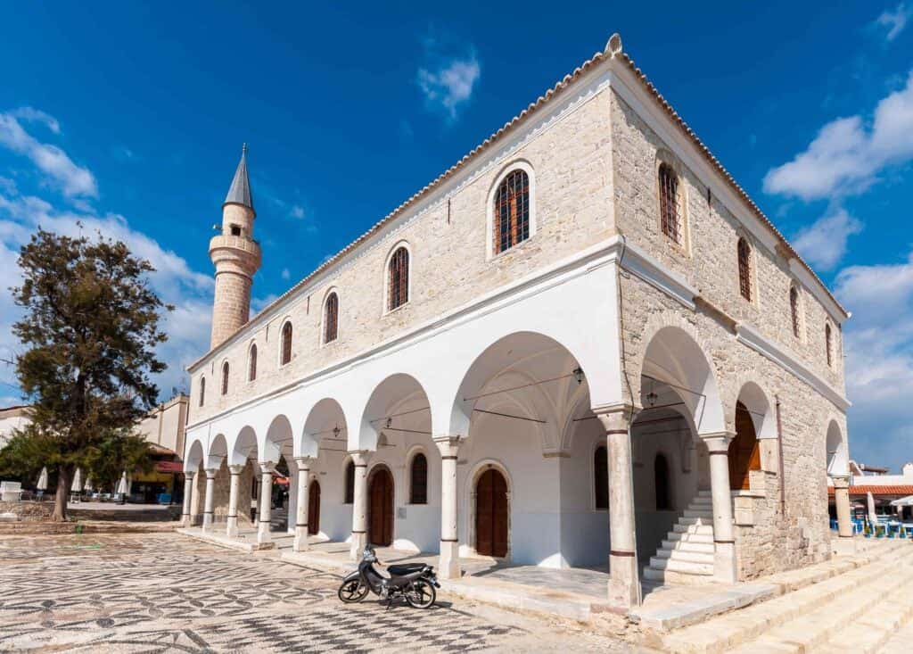 Ayios Konstantinos Kilisesi / Pazaryeri Camii