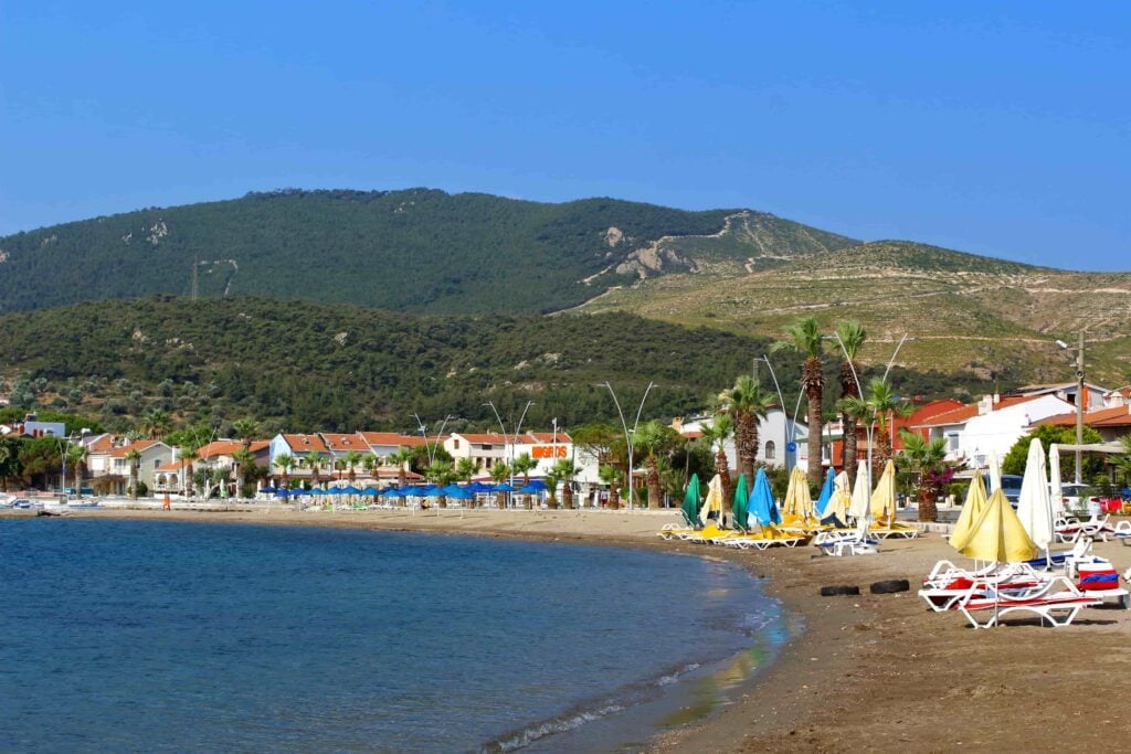 Halk Plajı (Küçükdeniz Sahili)