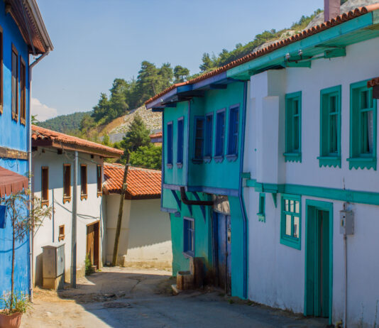 Bir Masalın İçinde Gibi:Misi Köyü Gezilecek Yerler Misi Köyü Tarihi Evleri