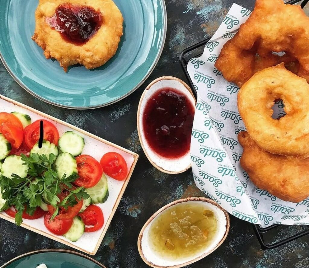 Sade Kahvaltı & Çikolata