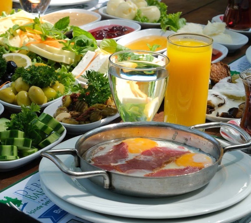 Dobruca Derebahçe Sosyal Tesisleri