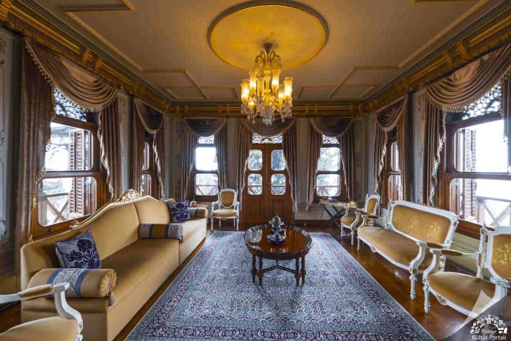 Sırrı Paşa Konağı