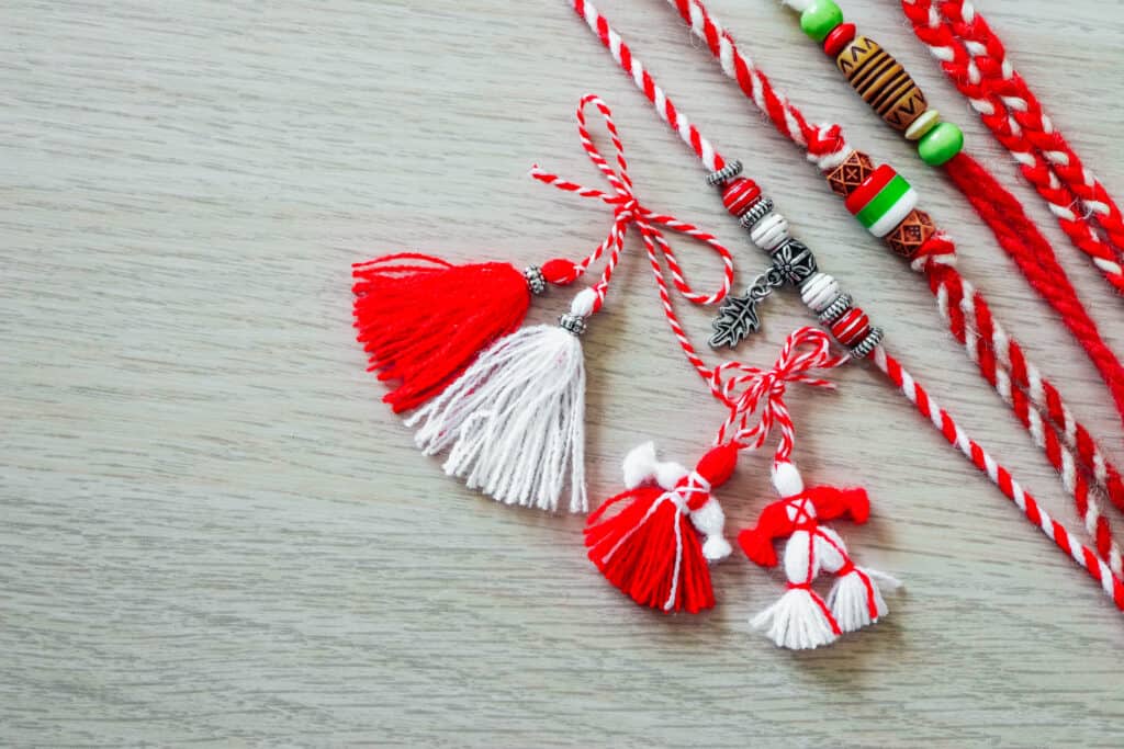 Marteniçka hediye mi edilir? | obilet.com - Blog Marteniçka hediye mi edilir?