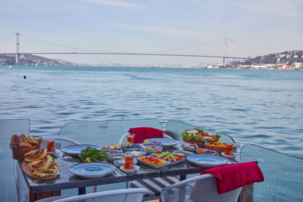 Kuleli Yakamoz Restoran, Çengelköy | obilet.com - Blog Kuleli Yakamoz Restoran, Çengelköy