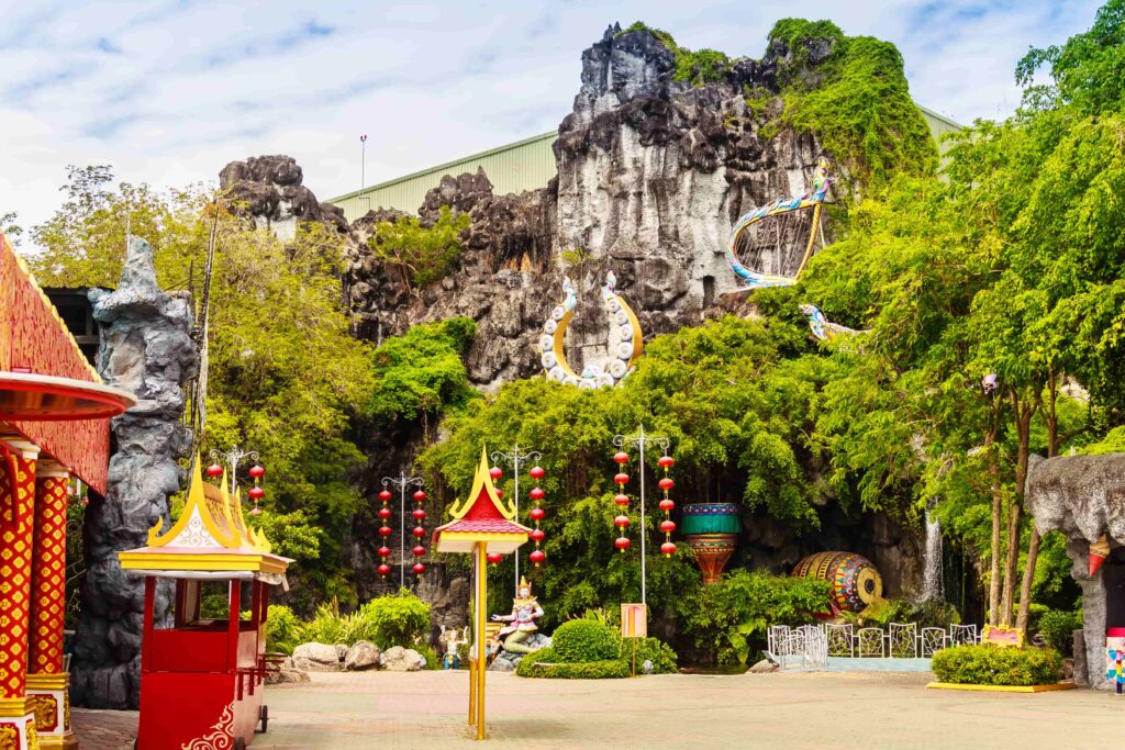 Phuket FantaSea | obilet.com - Blog Phuket FantaSea