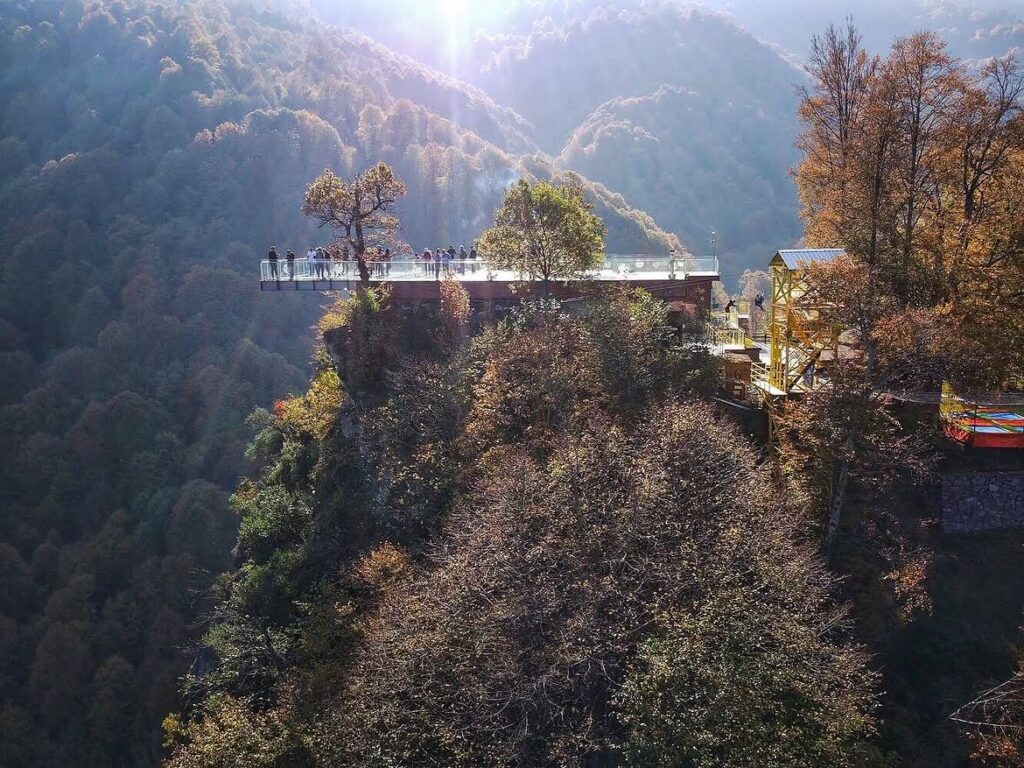 Ayrı Gezegen Cam Teras
