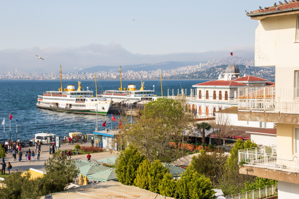 İstanbul’a bir de karşıdan bakın: Büyükada Gezi Rehberi