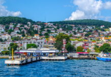 Heybeliada Gezi Rehberi: İstanbul’un yanıbaşındaki huzur İstanbul’un yanıbaşındaki huzur: Heybeliada Gezi Rehberi