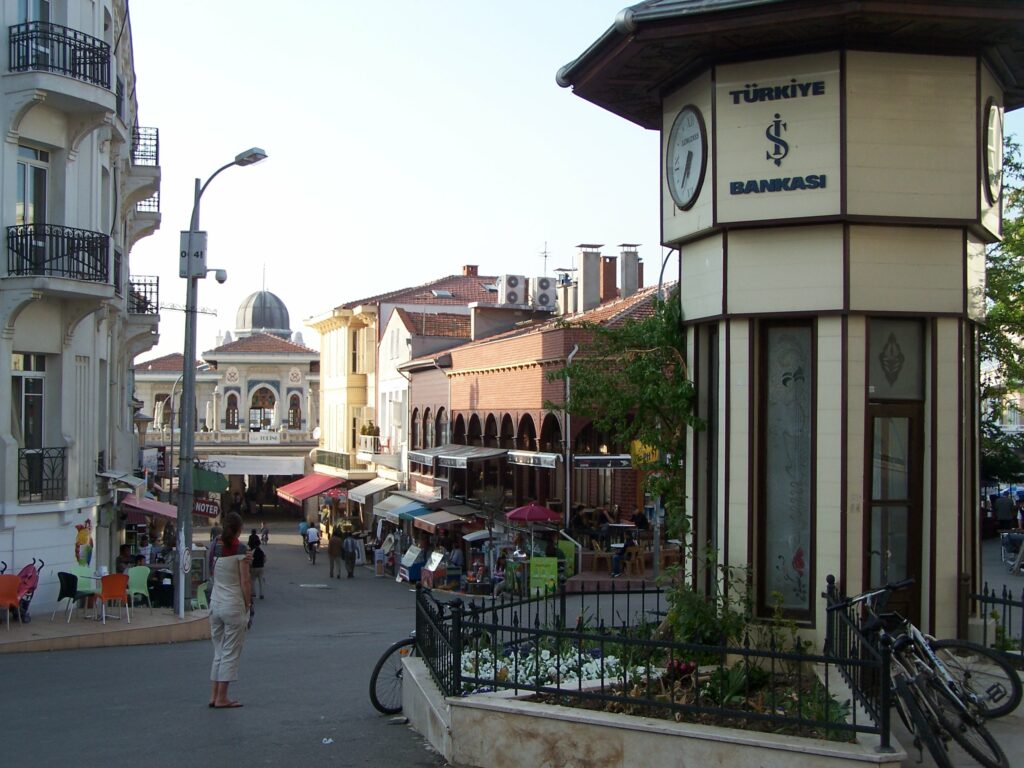 Saatli Meydan